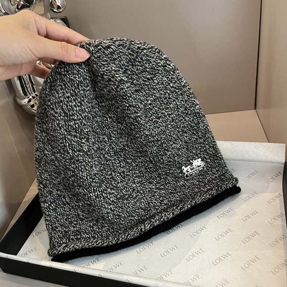 Coach new wool hat - Picture 1 of 9